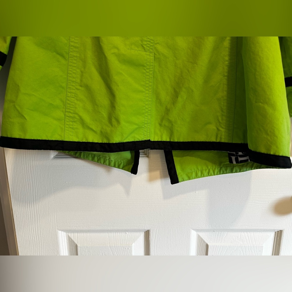 Harold’s Women’s Vintage Lime Green Jacket With Belt In Women’s Medium - Picture 14 of 14